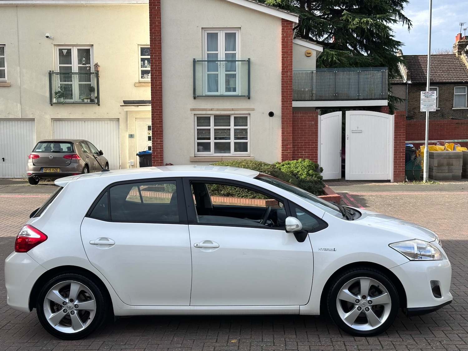 Used Toyota Auris 2011 for sale - 77335704: Photo 24
