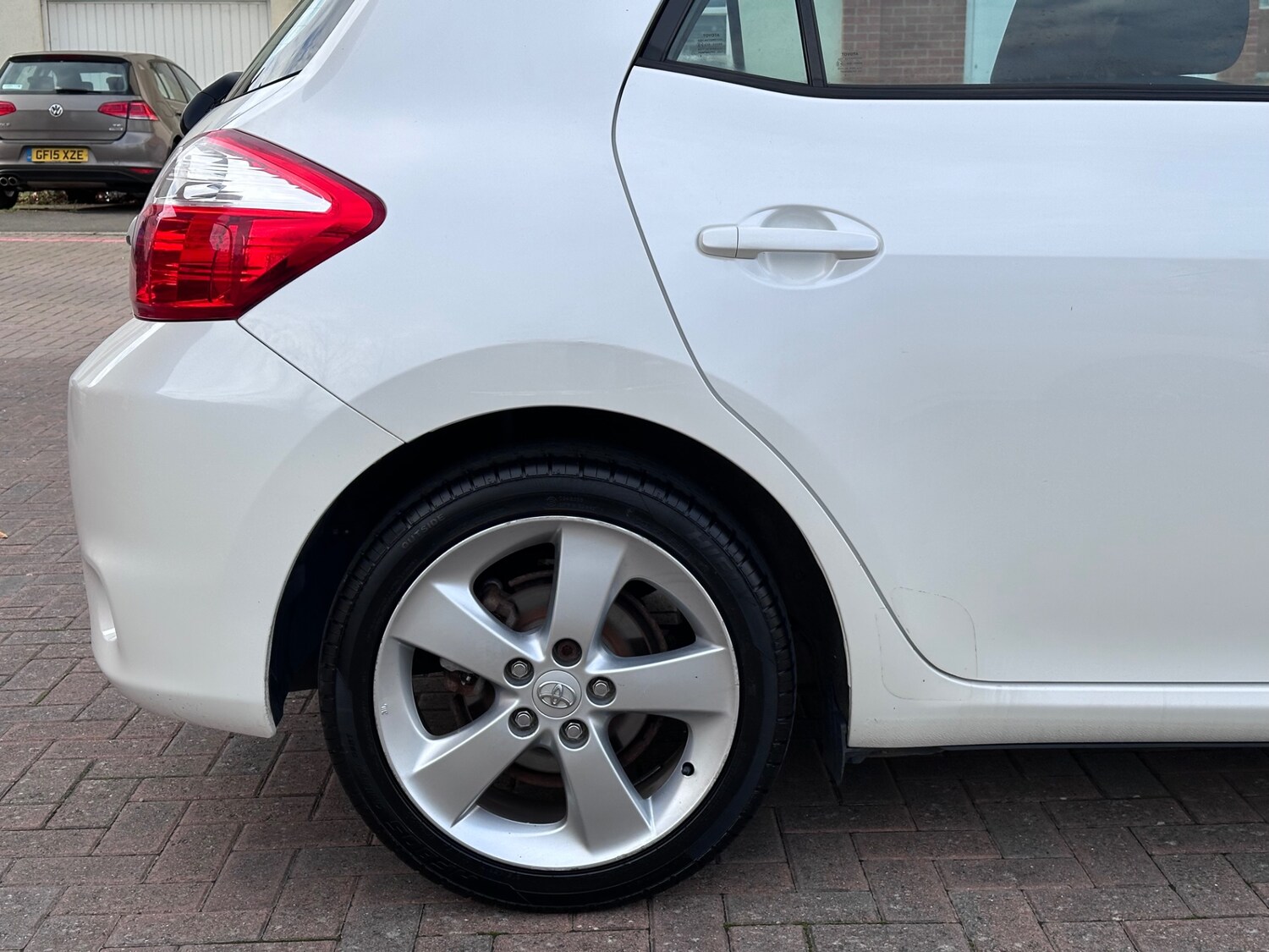 Used Toyota Auris 2011 for sale - 77335704: Photo 40