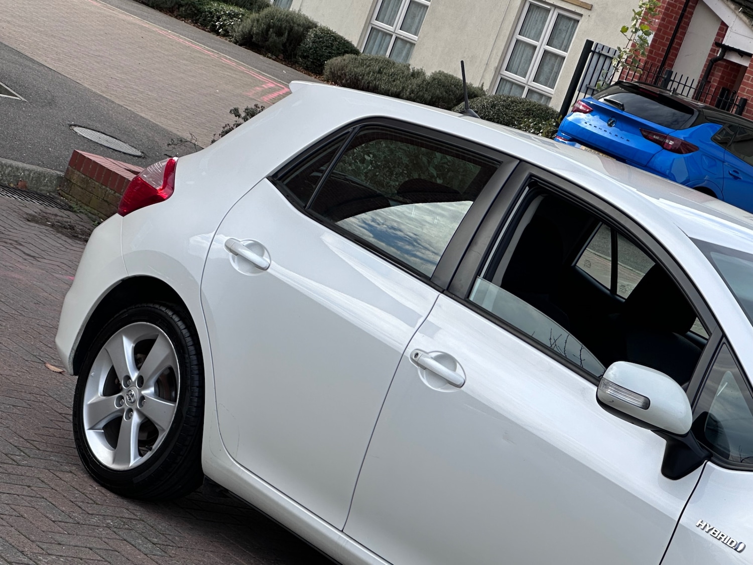 Used Toyota Auris 2011 for sale - 77335704: Photo 8