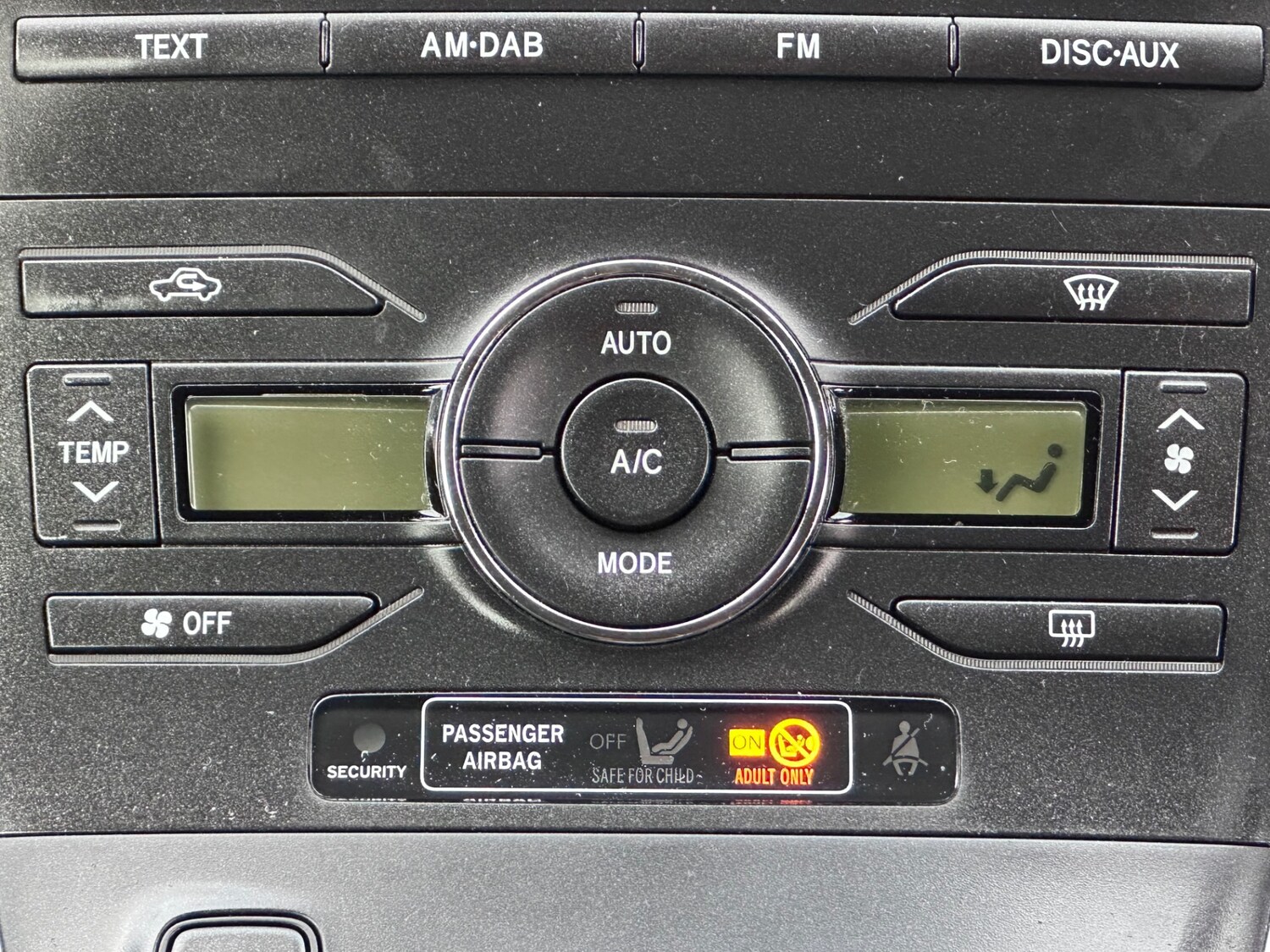 Used Toyota Auris 2011 for sale - 77335704: Photo 91