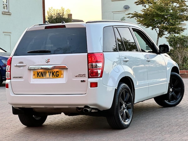 Used Suzuki Grand Vitara 2011 for sale - 75540125: Photo 26