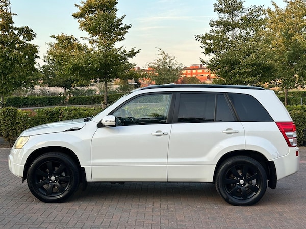 Used Suzuki Grand Vitara 2011 for sale - 75540125: Photo 35