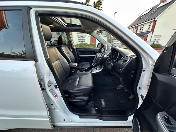 Used Suzuki Grand Vitara 2011 for sale - 75540125: Photo 65