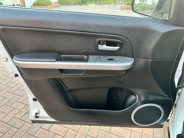 Used Suzuki Grand Vitara 2011 for sale - 75540125: Photo 75