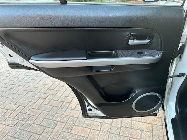 Used Suzuki Grand Vitara 2011 for sale - 75540125: Photo 82