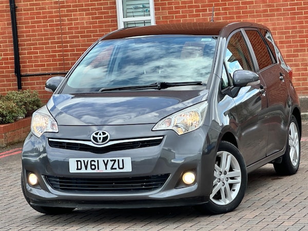 Used Toyota Verso 2011 for sale - 75614298: Photo 11
