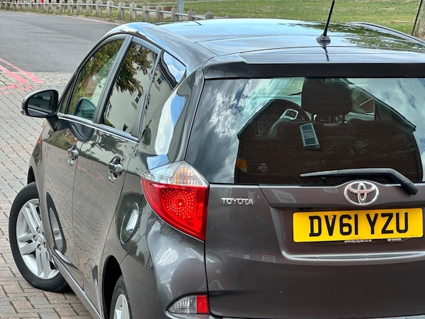 Used Toyota Verso 2011 for sale - 75614298: Photo 12
