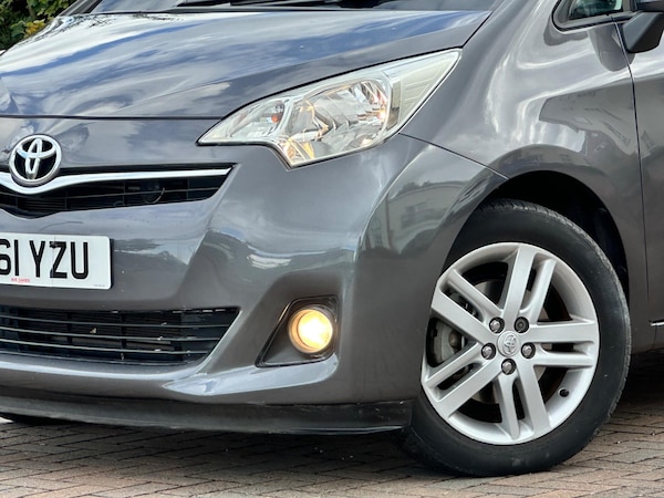 Used Toyota Verso 2011 for sale - 75614298: Photo 18