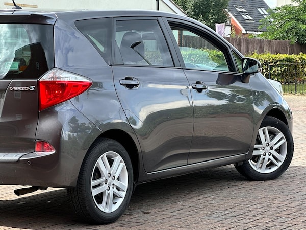 Used Toyota Verso 2011 for sale - 75614298: Photo 20