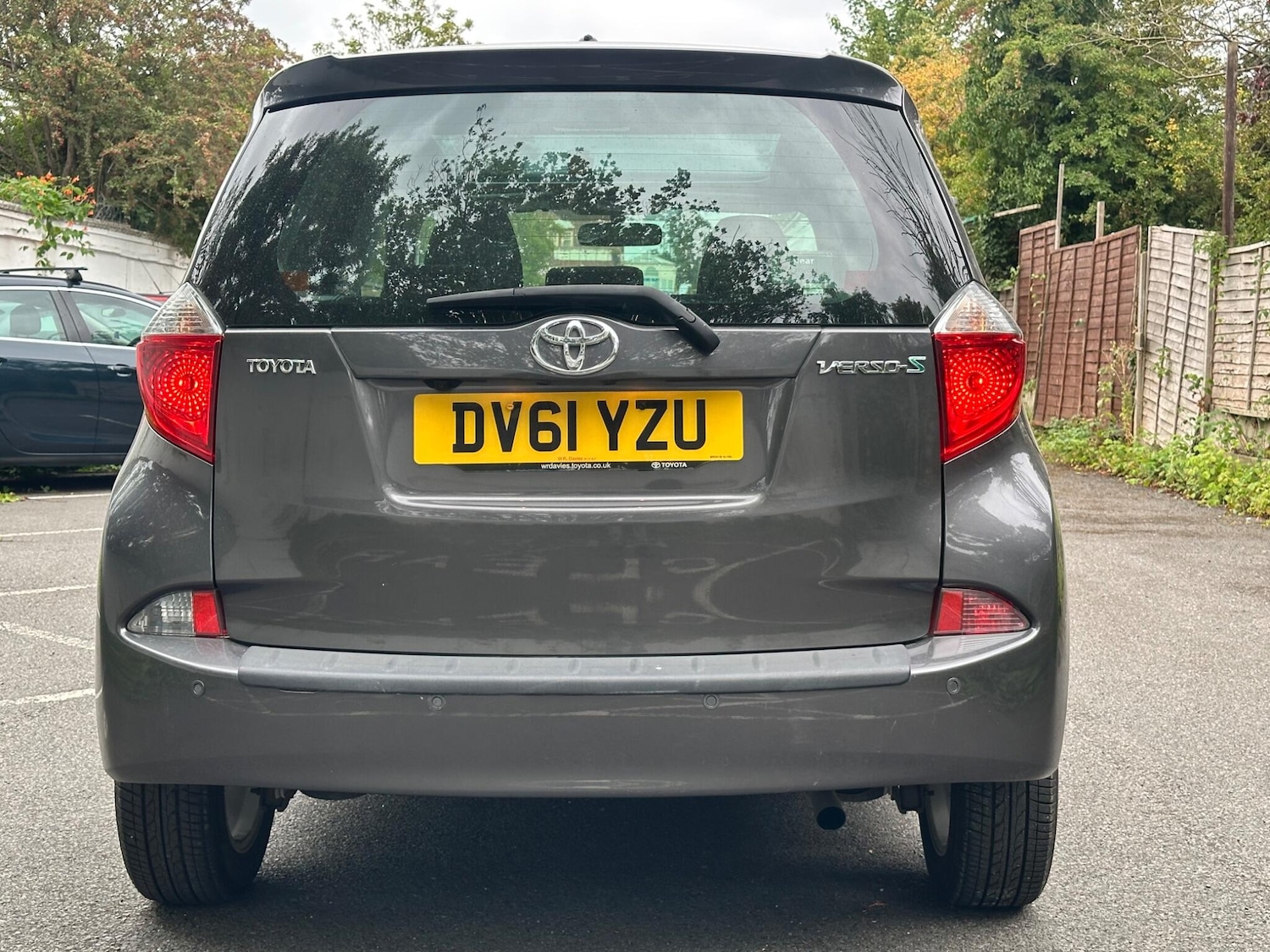 Vehicle 21