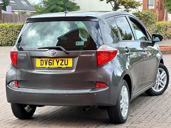 Used Toyota Verso 2011 for sale - 75614298: Photo 22