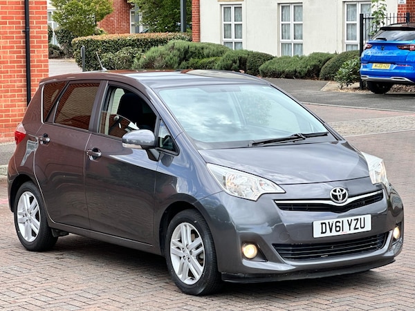 Used Toyota Verso 2011 for sale - 75614298: Photo 27
