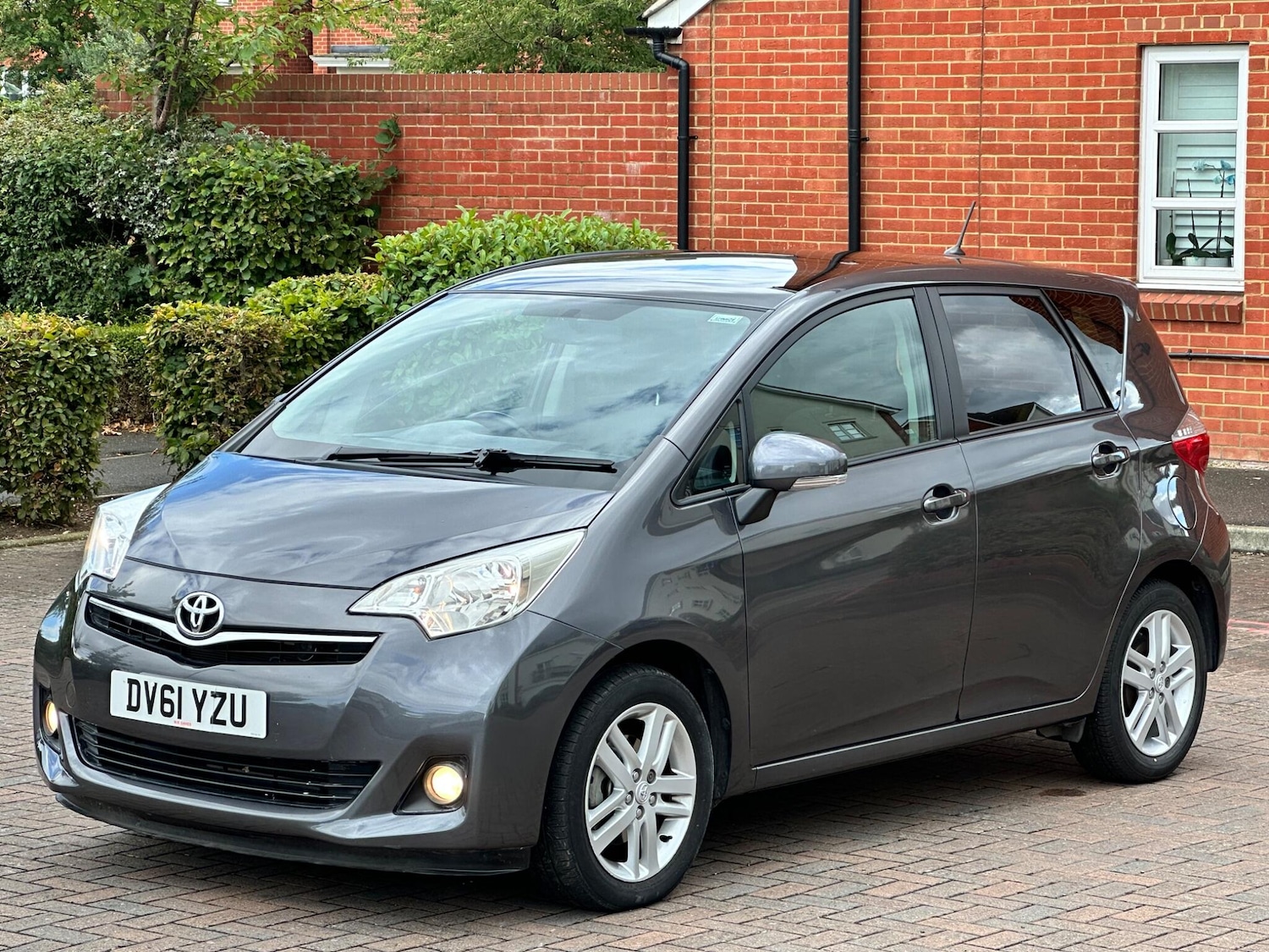 Used Toyota Verso 2011 for sale - 75614298: Photo 34