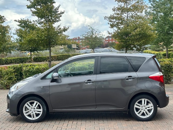 Used Toyota Verso 2011 for sale - 75614298: Photo 36