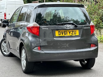 Used Toyota Verso 2011 for sale - 75614298: Photo