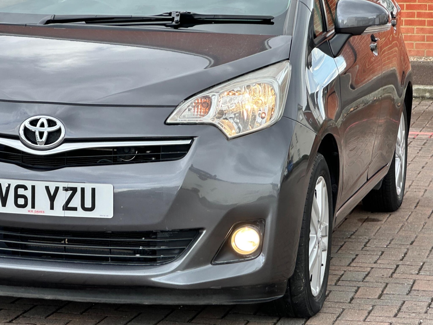 Used Toyota Verso 2011 for sale - 75614298: Photo 48