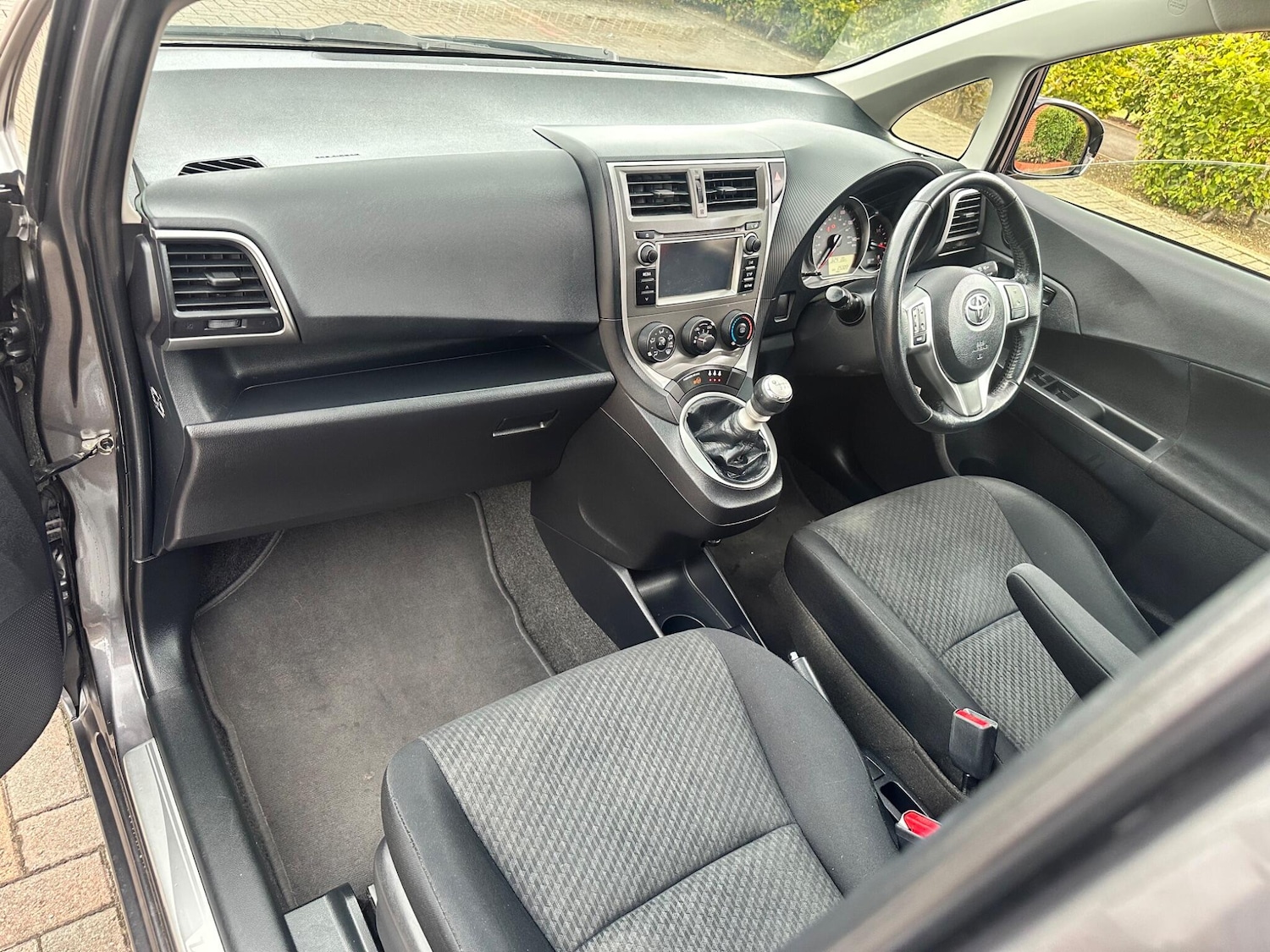 Used Toyota Verso 2011 for sale - 75614298: Photo 75