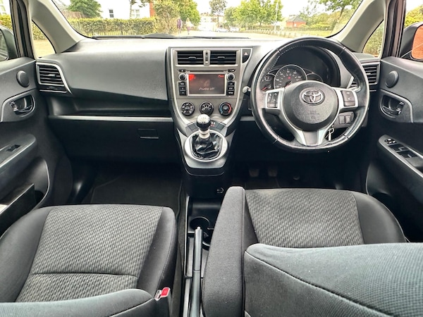 Used Toyota Verso 2011 for sale - 75614298: Photo 79
