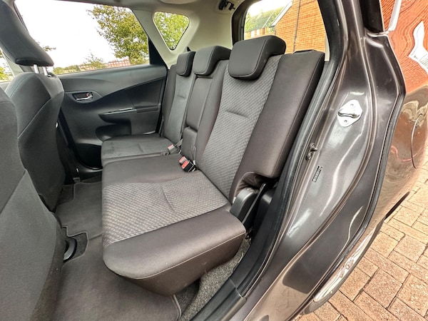 Used Toyota Verso 2011 for sale - 75614298: Photo 80