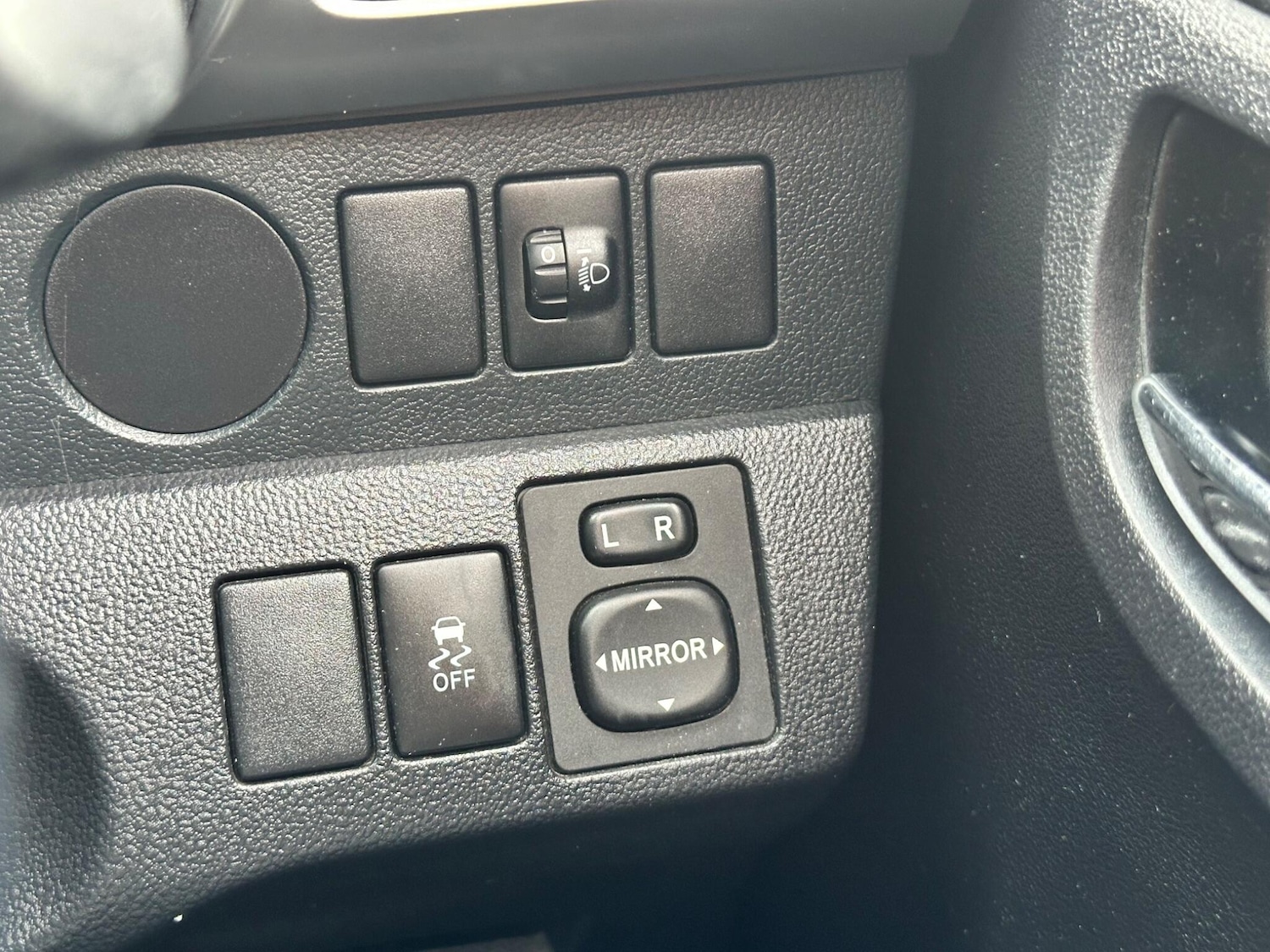 Used Toyota Verso 2011 for sale - 75614298: Photo 91