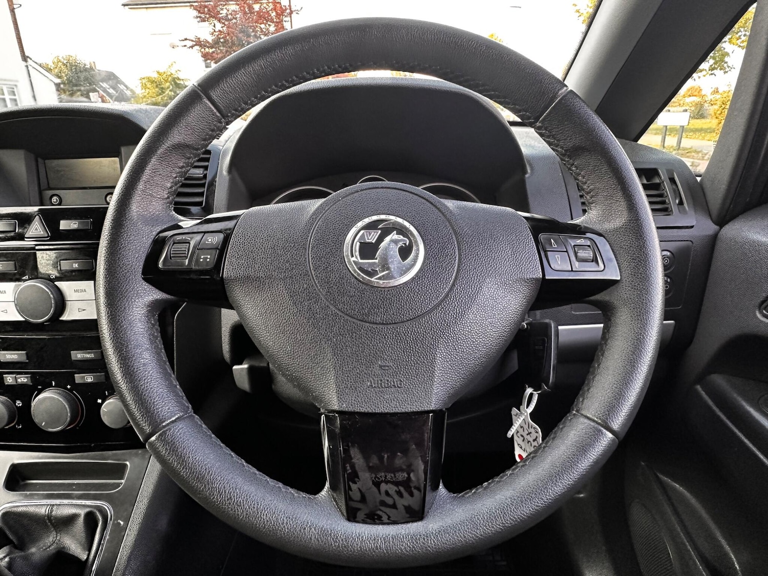 Used Vauxhall Zafira 2013 for sale - 76138376: Photo 95