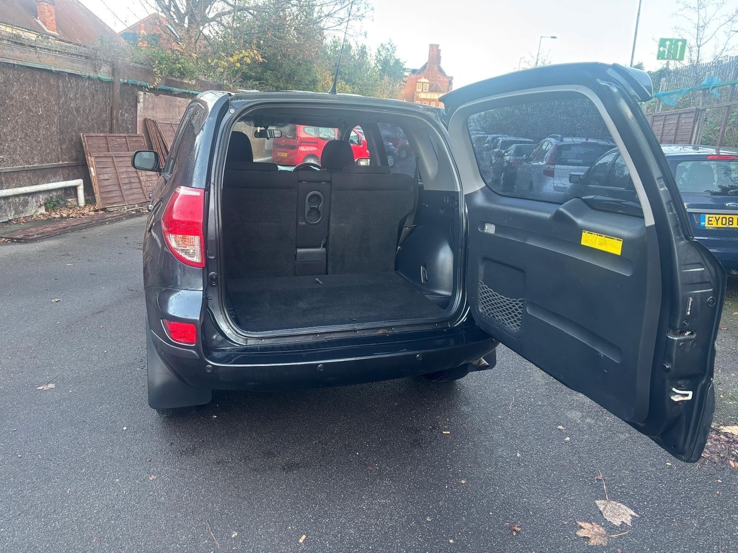 Used Toyota RAV4 2008 for sale - 76689880: Photo 8