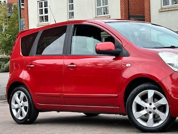 Used Nissan Note 2010 for sale - 77335677: Photo
