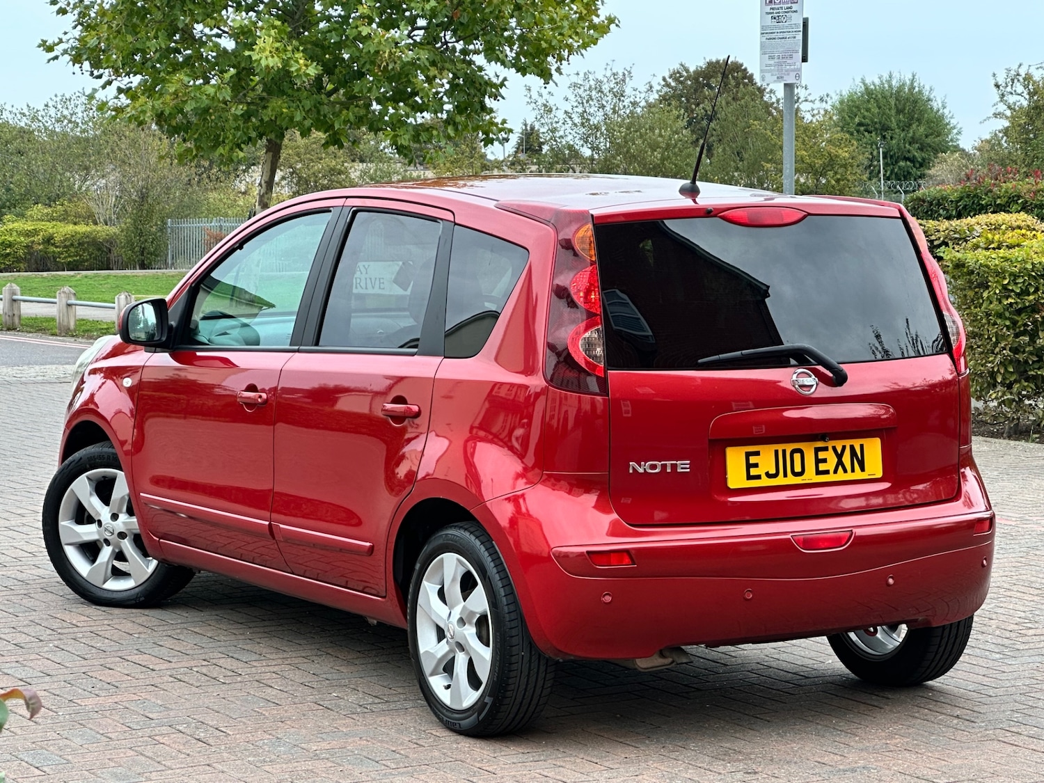 Used Nissan Note 2010 for sale - 77335677: Photo 5
