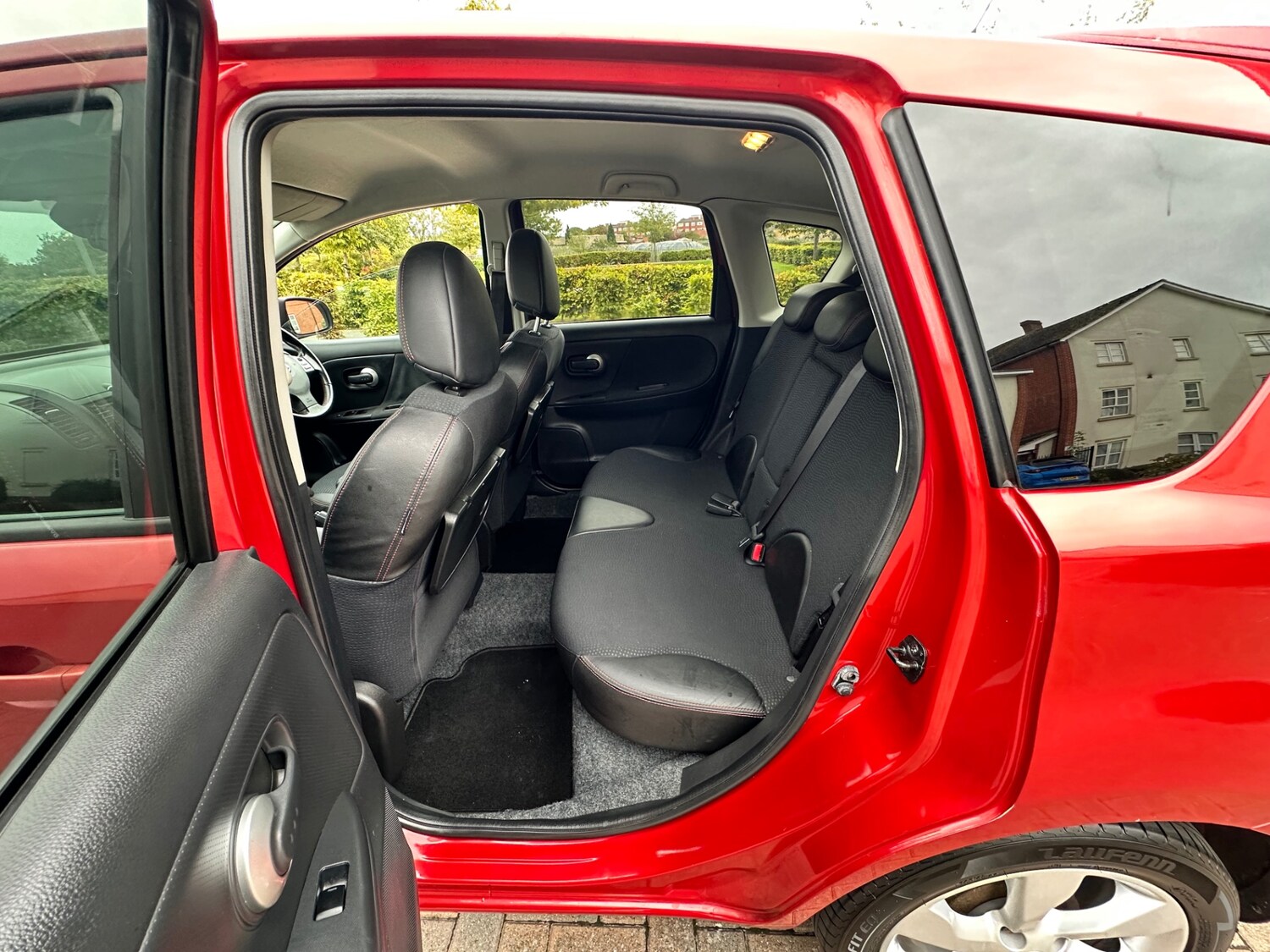 Used Nissan Note 2010 for sale - 77335677: Photo 78