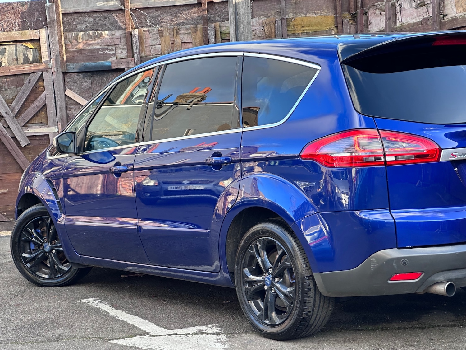 Used Ford S-Max 2015 for sale - 77335690: Photo 14