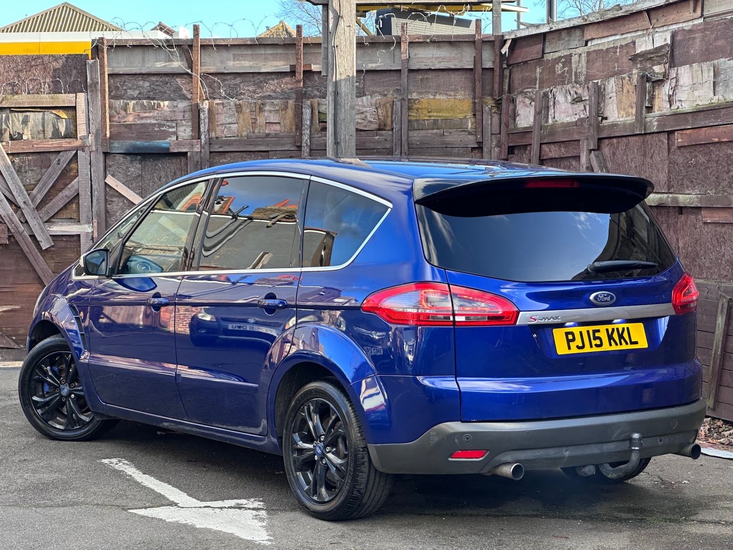 Used Ford S-Max 2015 for sale - 77335690: Photo 15