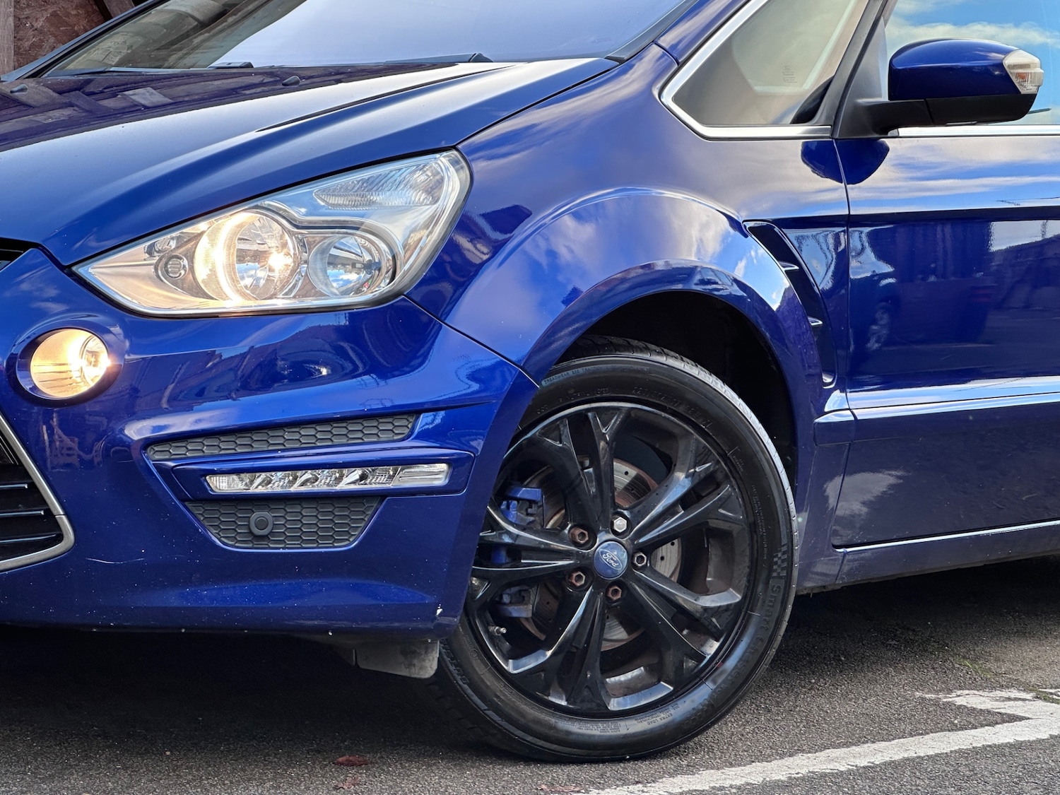 Used Ford S-Max 2015 for sale - 77335690: Photo 25