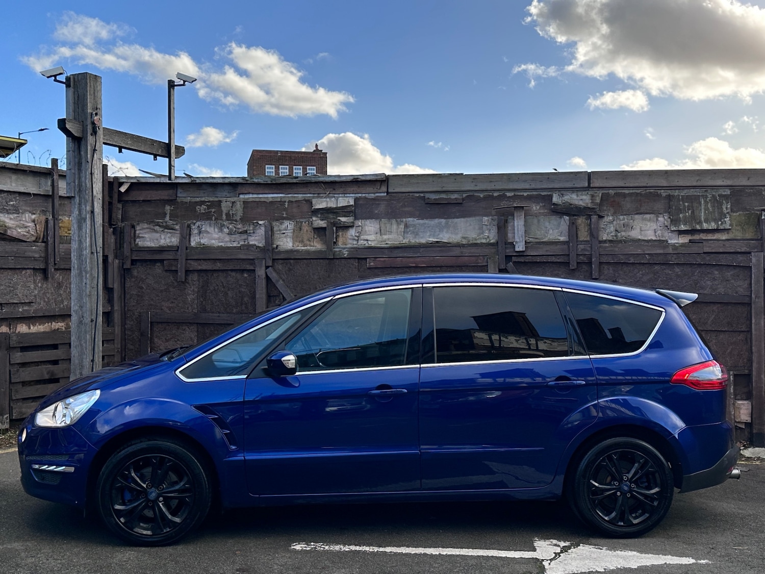 Used Ford S-Max 2015 for sale - 77335690: Photo 3