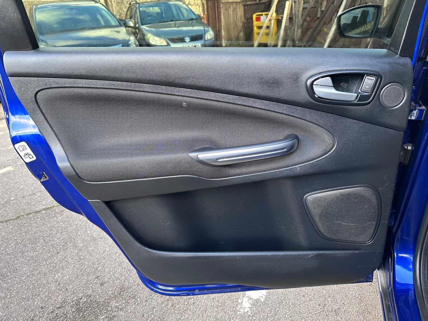 Used Ford S-Max 2015 for sale - 77335690: Photo 32