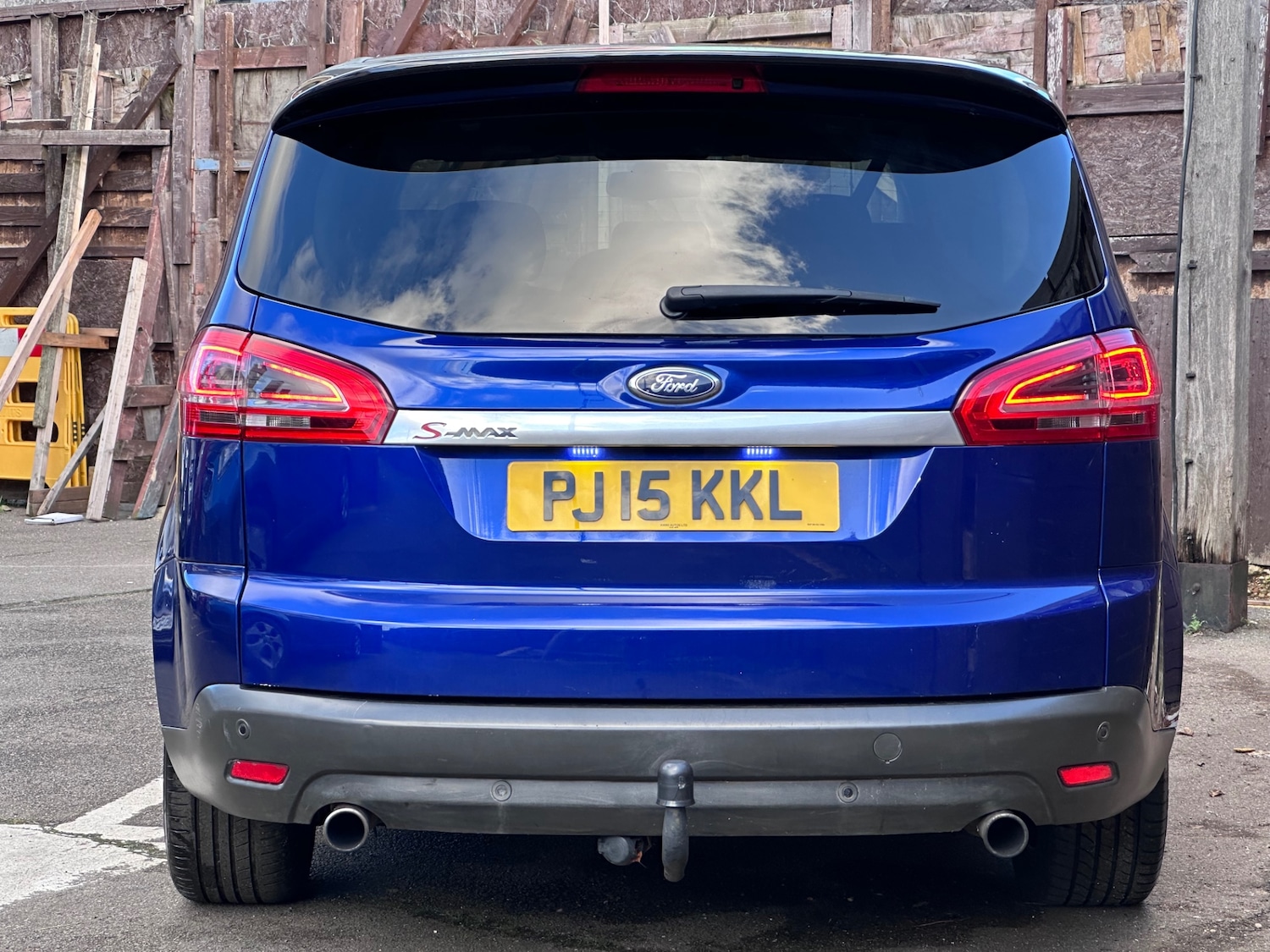 Used Ford S-Max 2015 for sale - 77335690: Photo 9