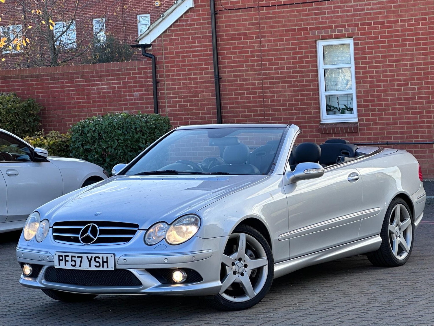 Used Mercedes-Benz CLK 2007 for sale - 76424442: Photo 3