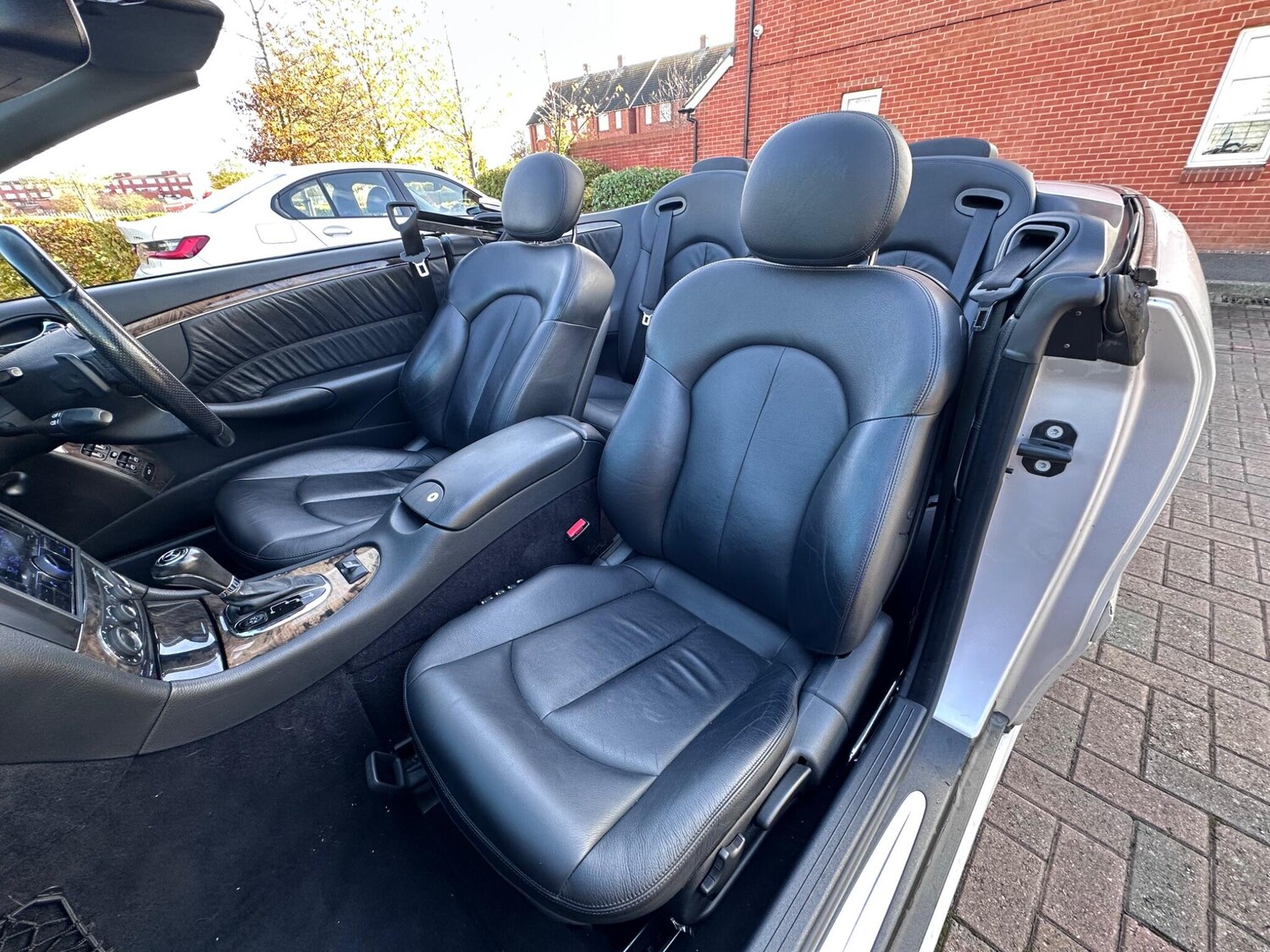 Used Mercedes-Benz CLK 2007 for sale - 76424442: Photo 77