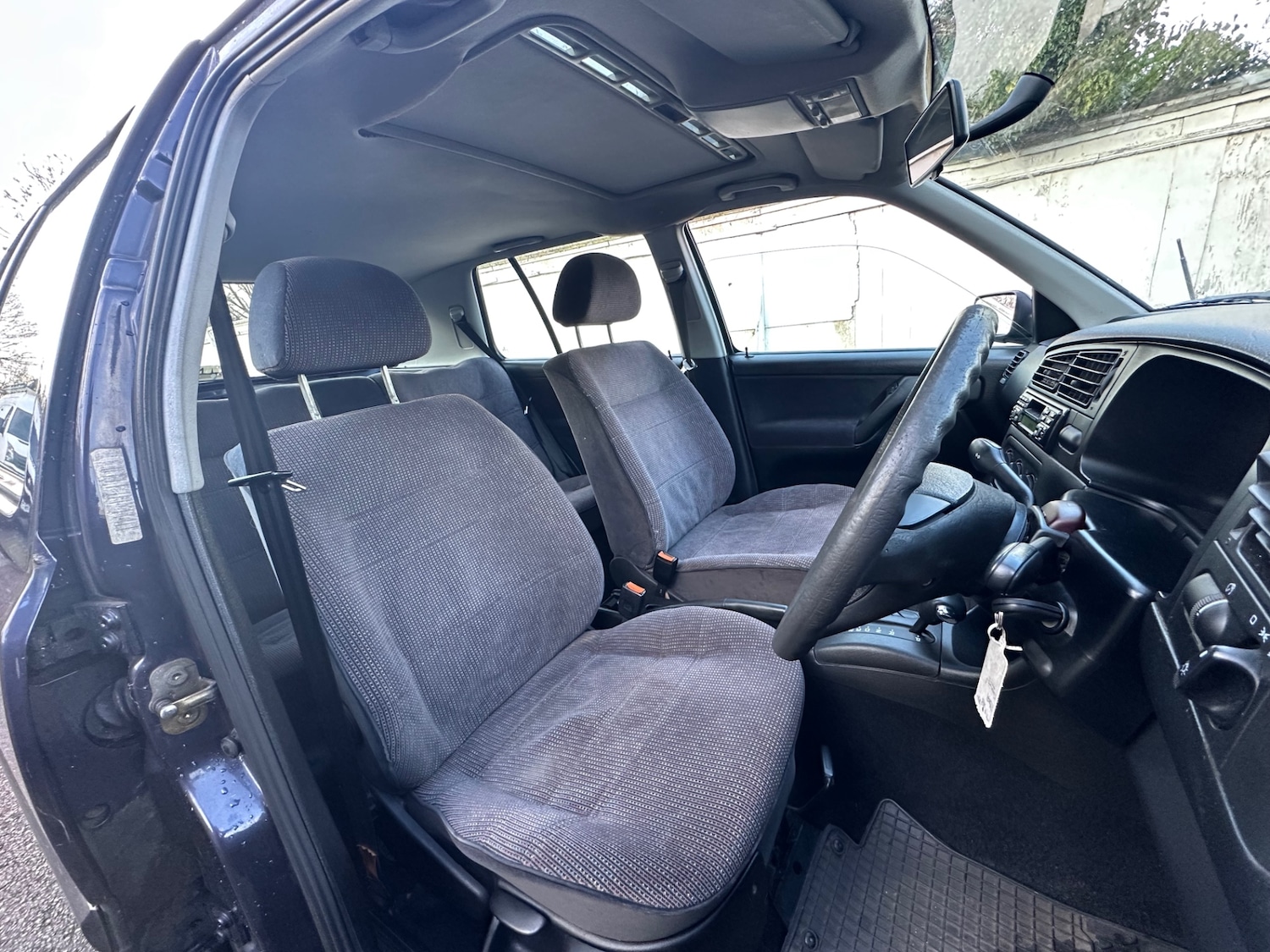 Used Volkswagen Golf 1996 for sale - 77329307: Photo 8