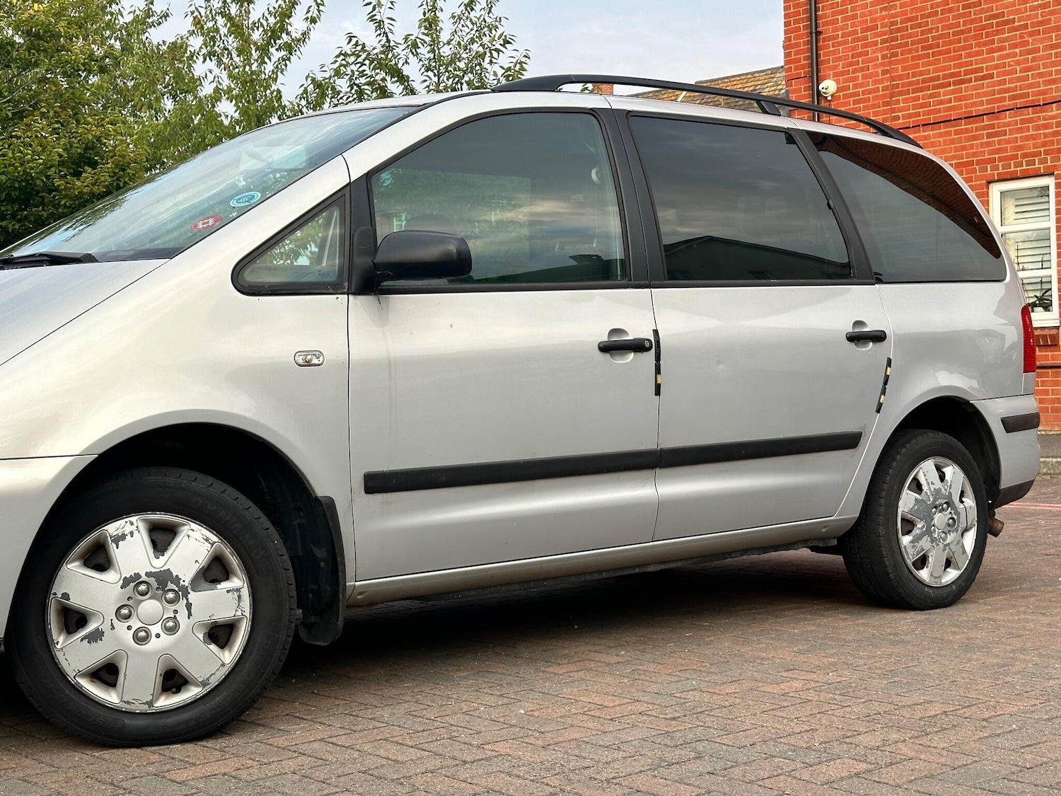 Used Volkswagen Sharan for sale - 77015964: Photo 11