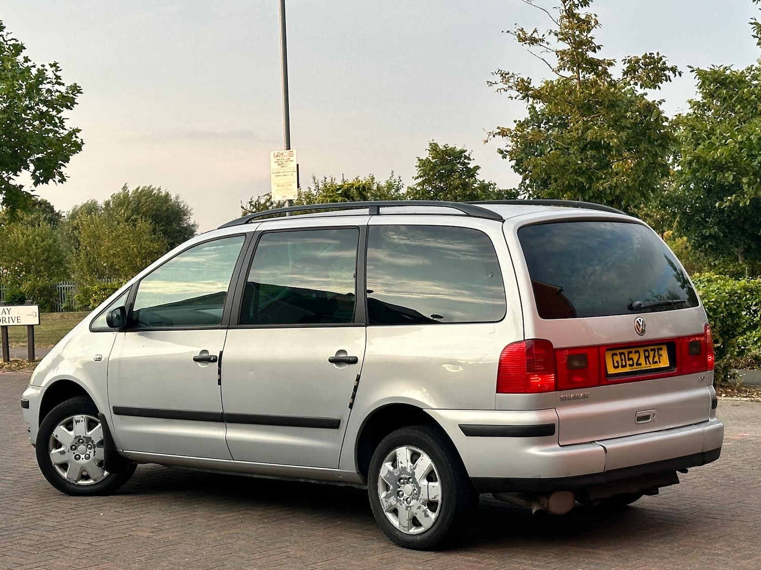 Used Volkswagen Sharan for sale - 77015964: Photo 9