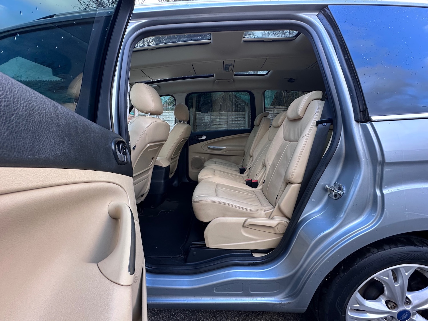 Used Ford Galaxy 2013 for sale - 77335670: Photo 38