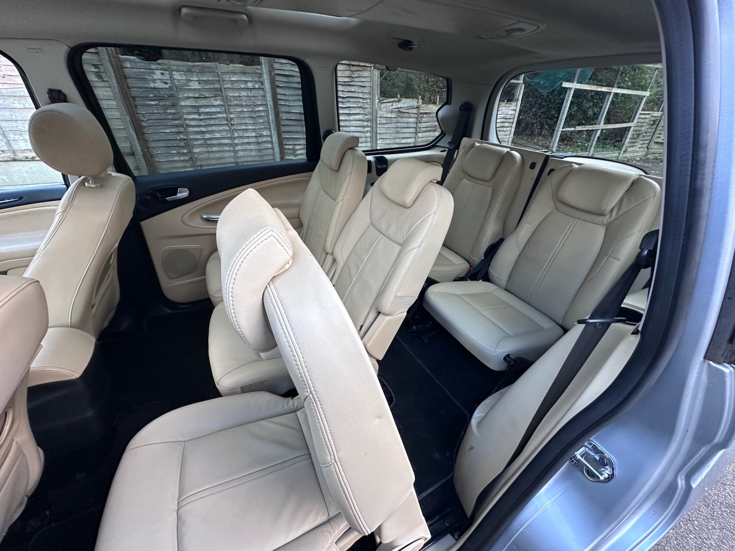 Used Ford Galaxy 2013 for sale - 77335670: Photo 42