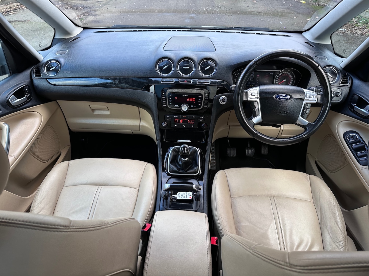 Used Ford Galaxy 2013 for sale - 77335670: Photo 45