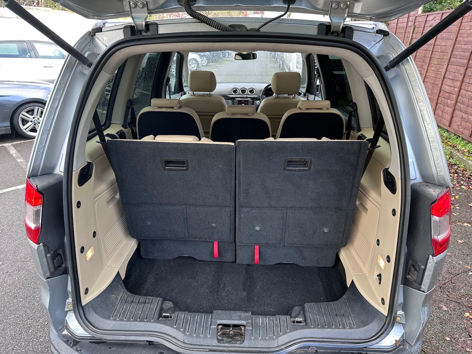 Used Ford Galaxy 2013 for sale - 77335670: Photo 8