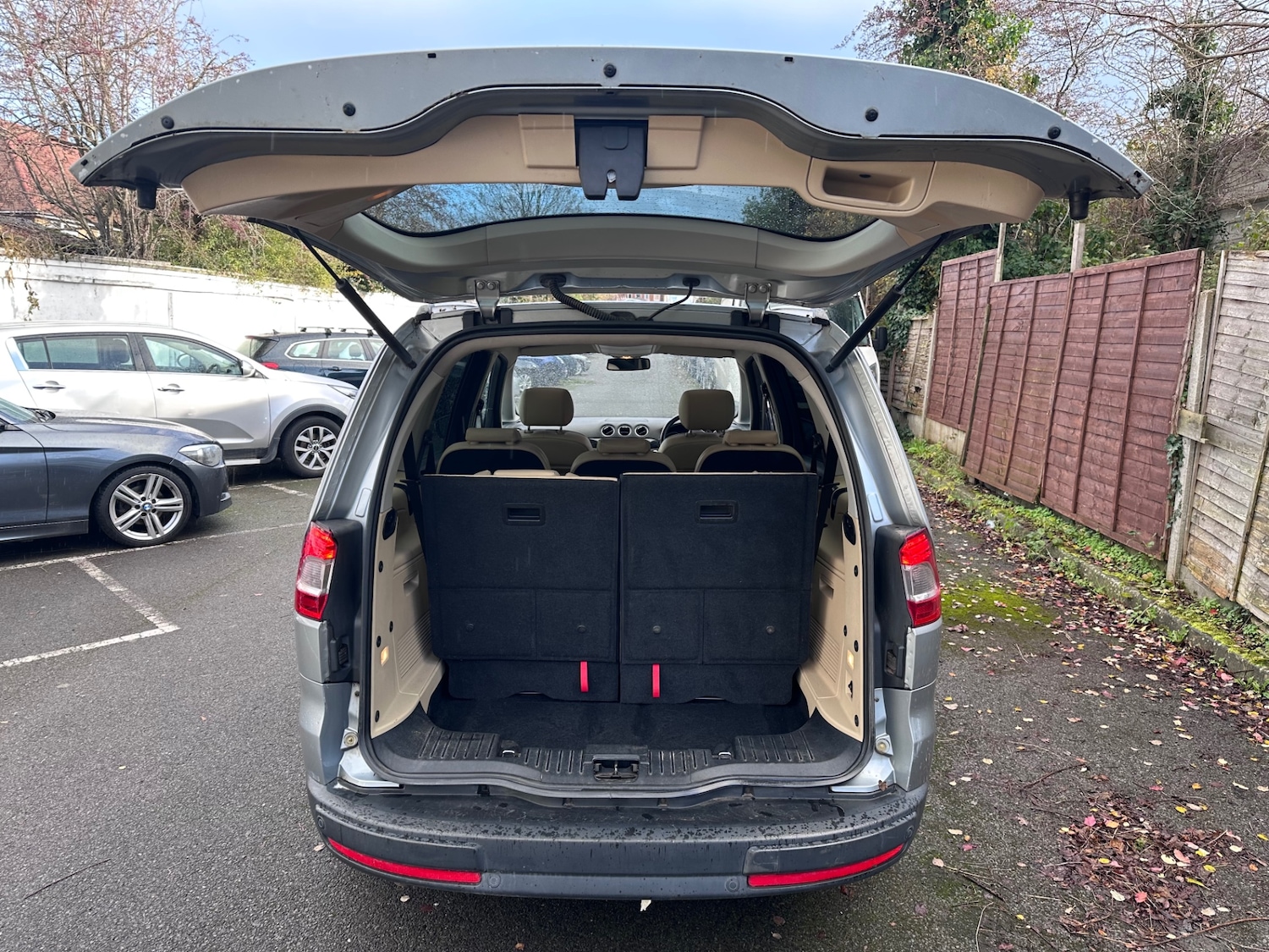 Used Ford Galaxy 2013 for sale - 77335670: Photo 9