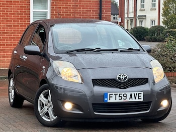 Toyota - Yaris