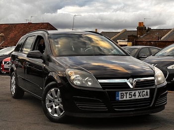 2005 (54) - 1.6i 16V Club 5dr