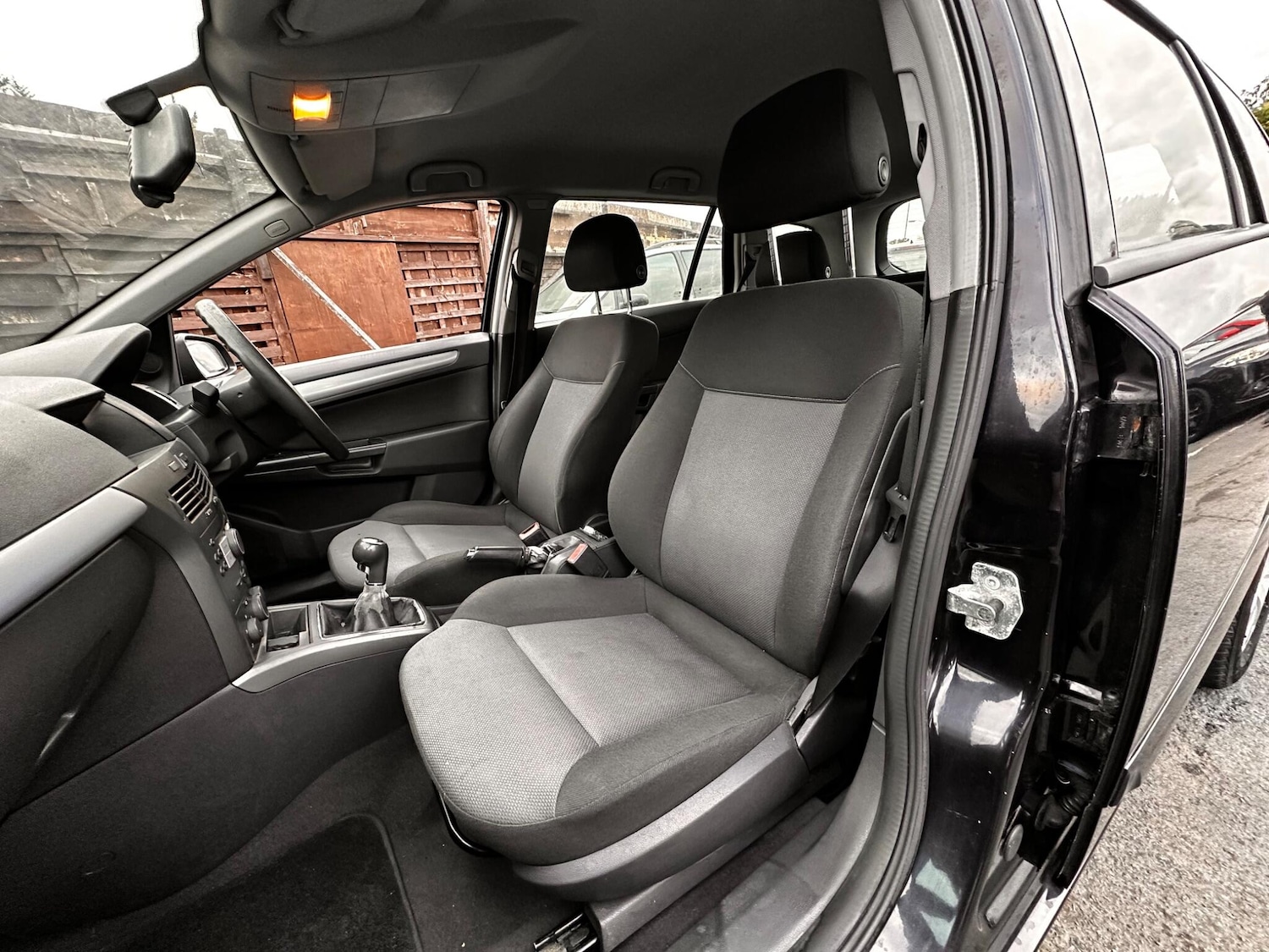 Used Vauxhall Astra 2005 for sale - 77119703: Photo 23