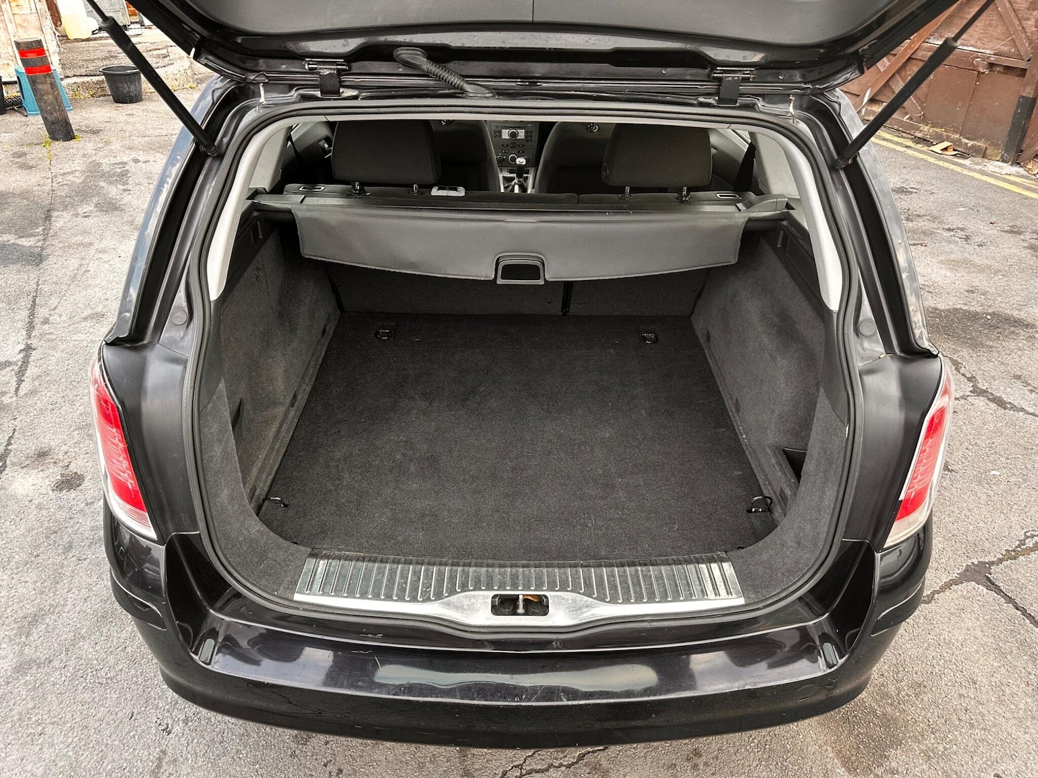 Used Vauxhall Astra 2005 for sale - 77119703: Photo 5