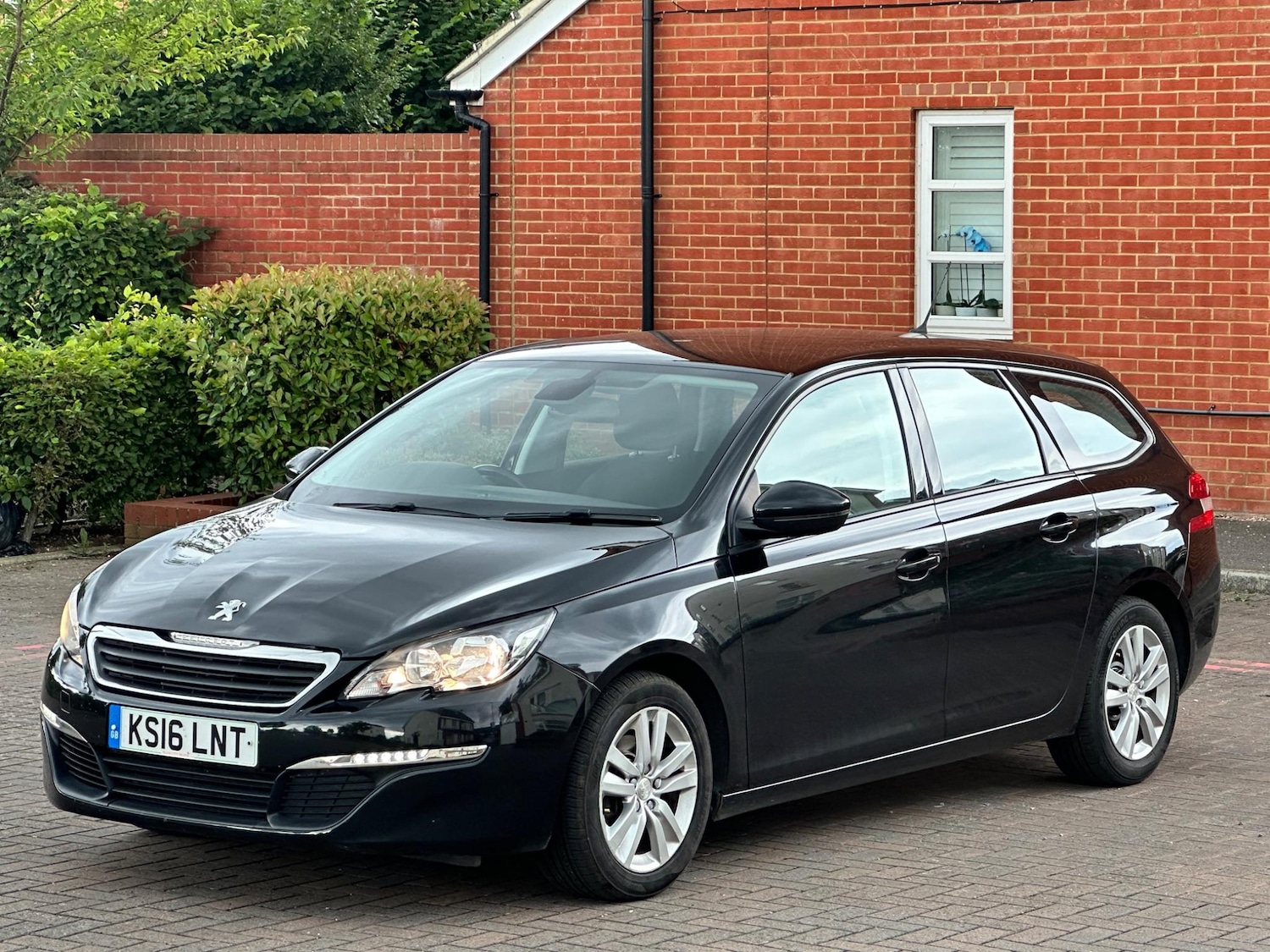 Used Peugeot 308 2016 for sale - 76898341: Photo 11